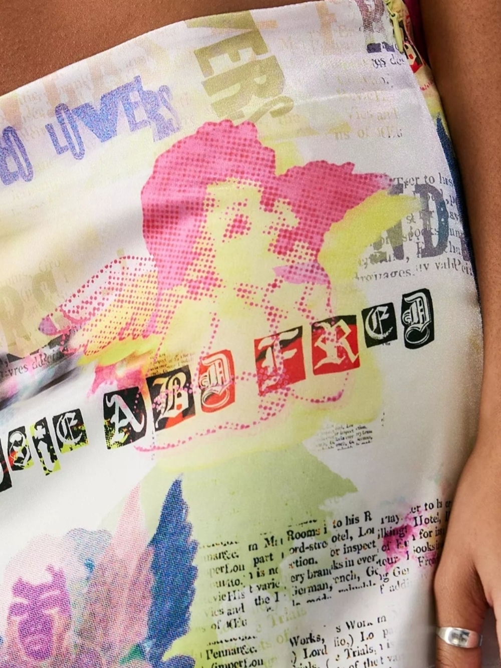 Abstract Cherub Newsprint Floral Print Mini Skirt in Multicolor - Picture 3 of 8